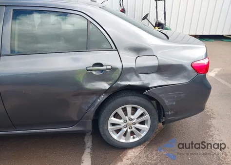 2010 Toyota Corolla Le z USA, uszkodzony, nr VIN 2T1BU4EE3AC510603